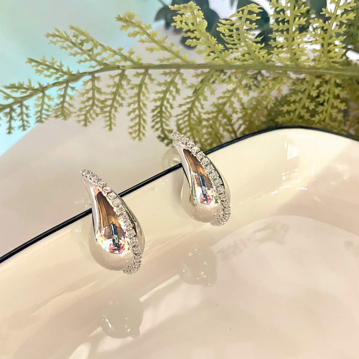 Teardrop Silver Ear Studs With Diamonte Detailing