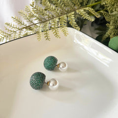 Colour Bomb Studs with Pearl Closure- Emerald Green