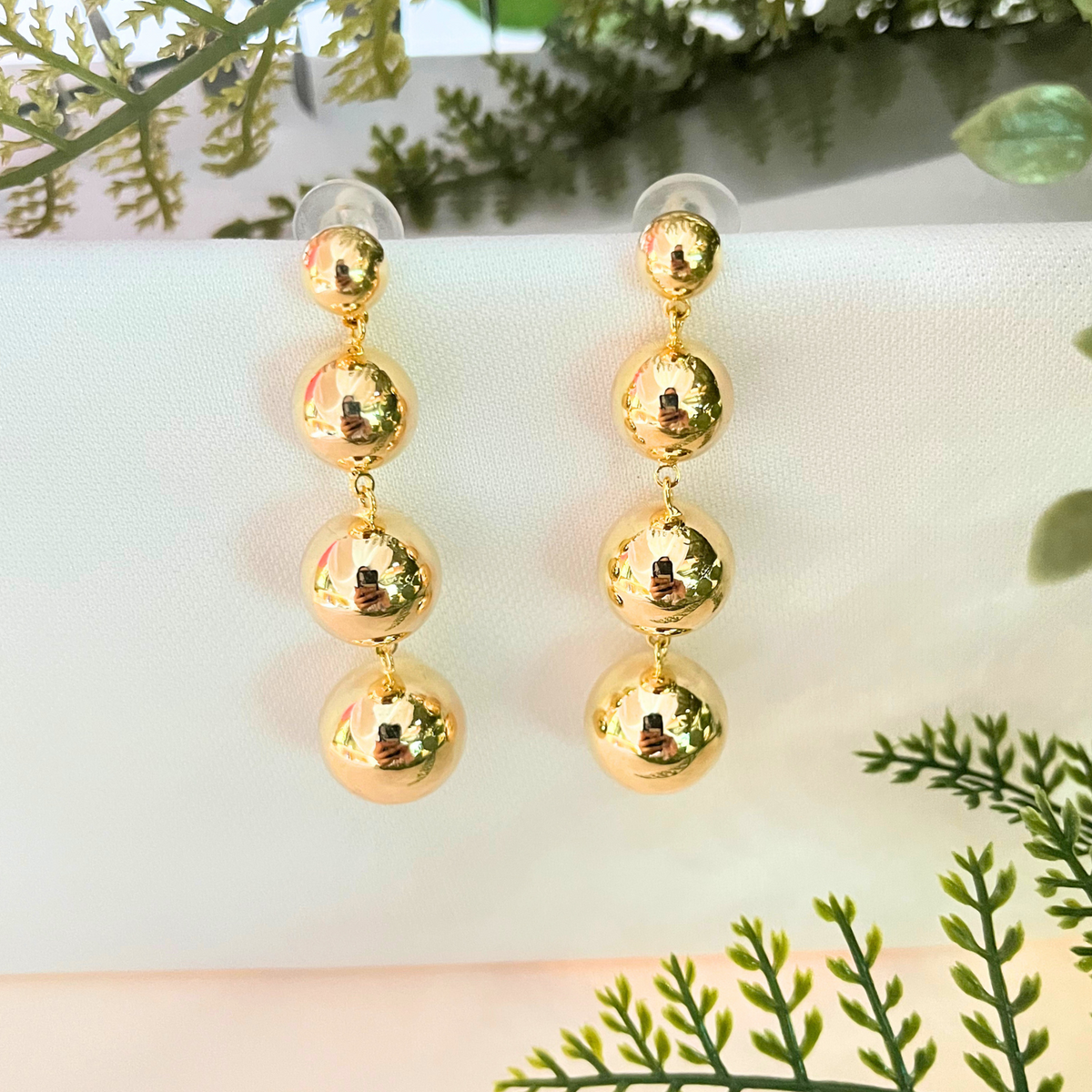 Golden Glow Dangler Earrings