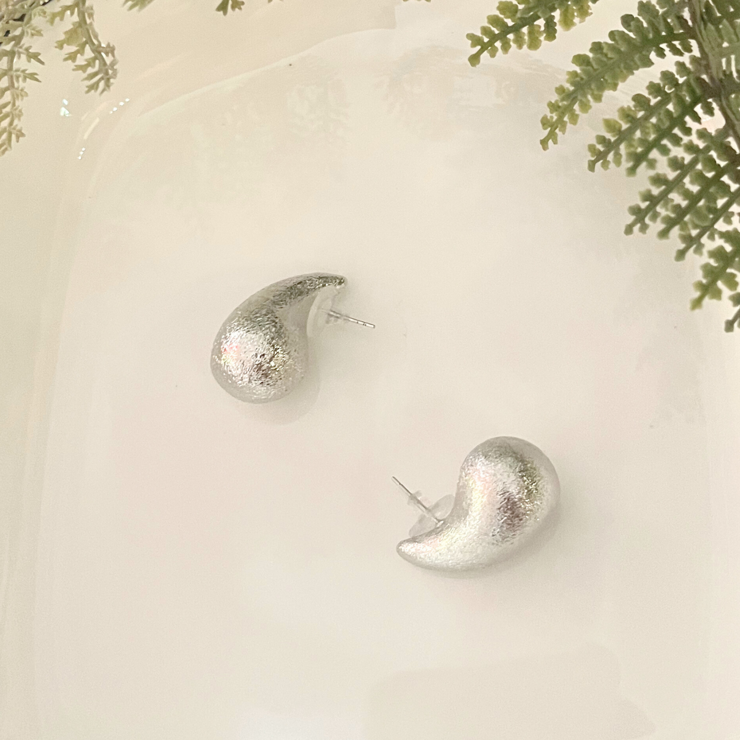 Teardrop Silver Textured Studs (Medium)